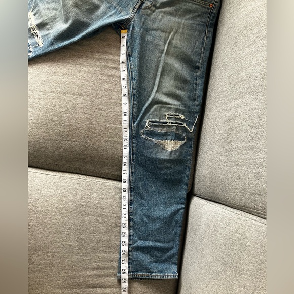 Levi’s Men’s 501 ‘93 Straight Fit Medium Wash Jeans W 30 x L 30 - Picture 11 of 13